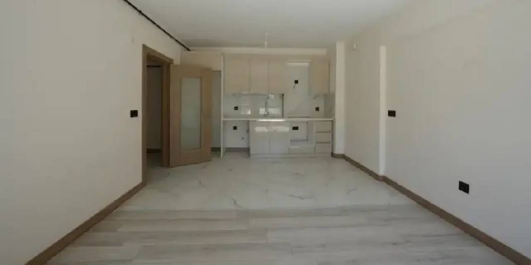 İstanbul'da kiralık TOKİ evlerinin içi ilk kez görüntülendi: Bakan Kurum örnek daireyi gezdirdi 4